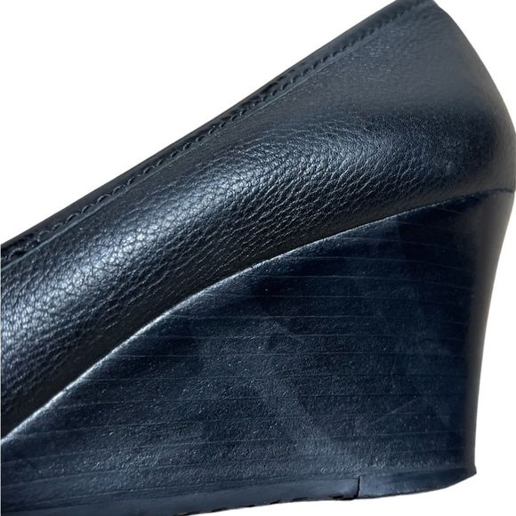 Tory Burch Classic Black Wedge Heels - Picture 12 of 15